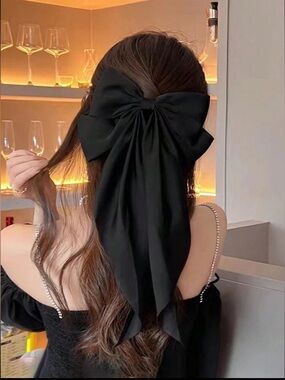 Oversized Elegant Black Bow Hair Clip - Women Accessories